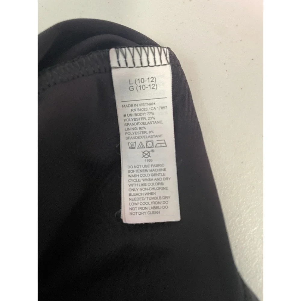 Old Navy Active Powersoft sports bra Kids(Large 10-12)